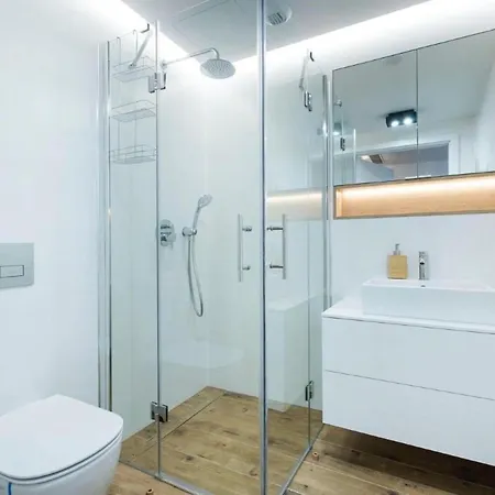 Apartment Luxurious For 2 People In Pobierowo
